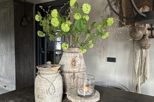 Konijntje in ijzerdraad vorm